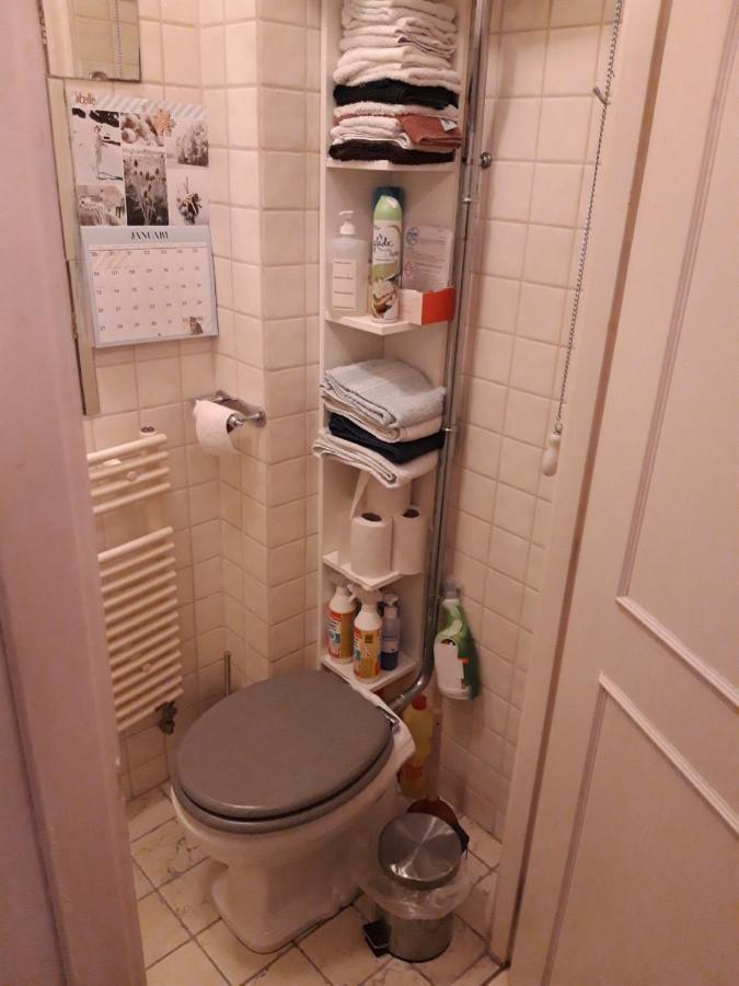 Homey Budget Bedroom Amszterdam Kültér fotó